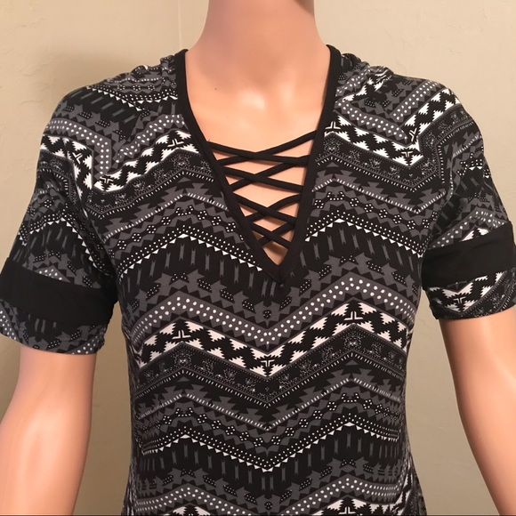 No Boundaries Activewear Dress or Tunic - Picture 2 of 5